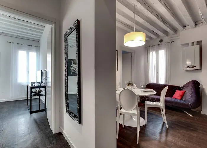 Biennale Superior By Wonderful Italy * Venezia